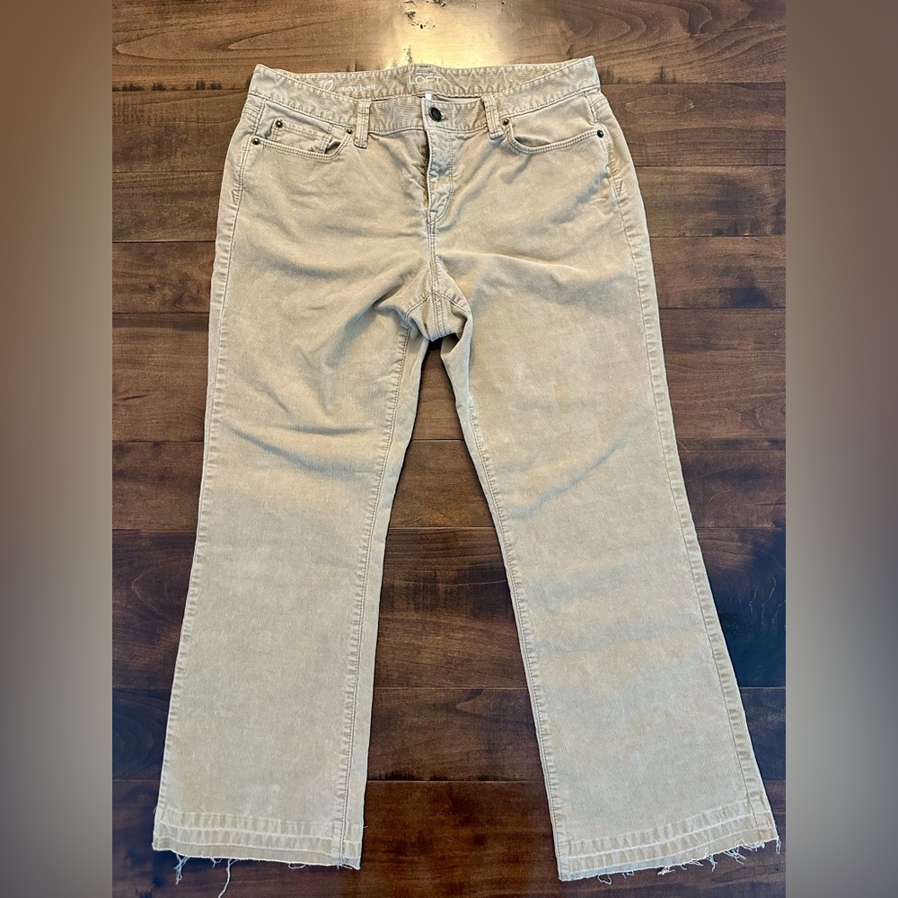 🌟Women’s Loft Frayed Crop Cords, Size 10